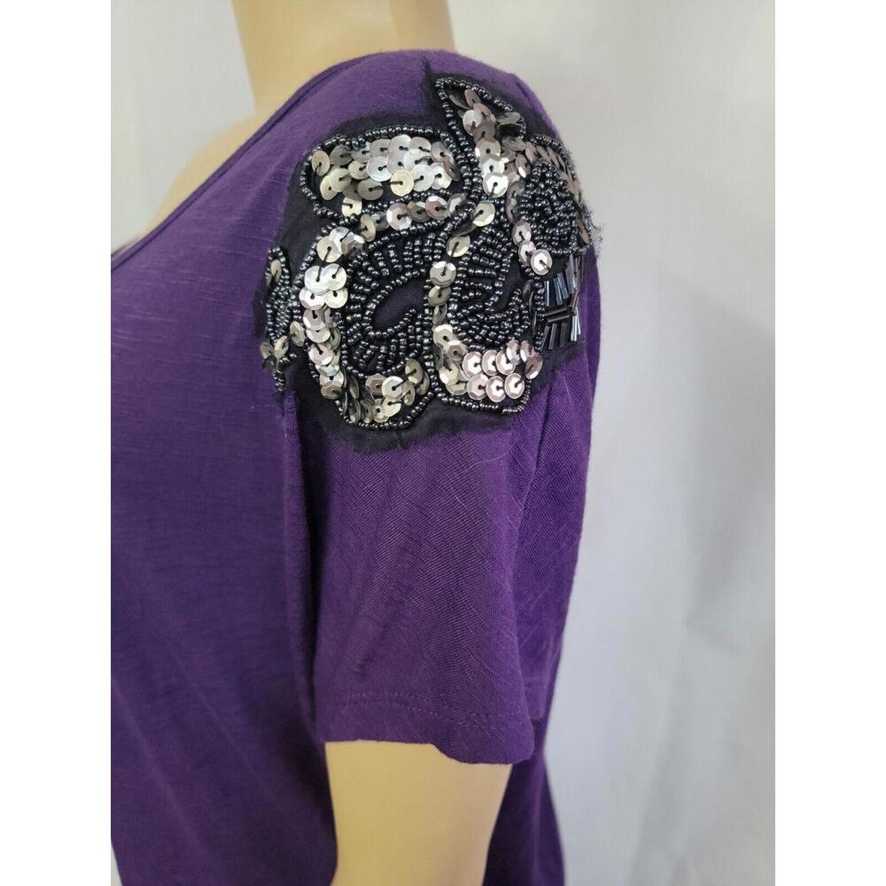 Torrid Size 1 Purple Crossed Back Beaded Sequined Tee top NWT #F - Picture 6 of 10